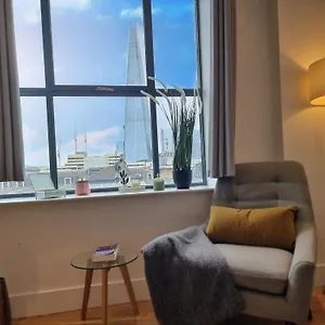 urban-stay-shard-view-apartments.brighton-hotels-england.com/