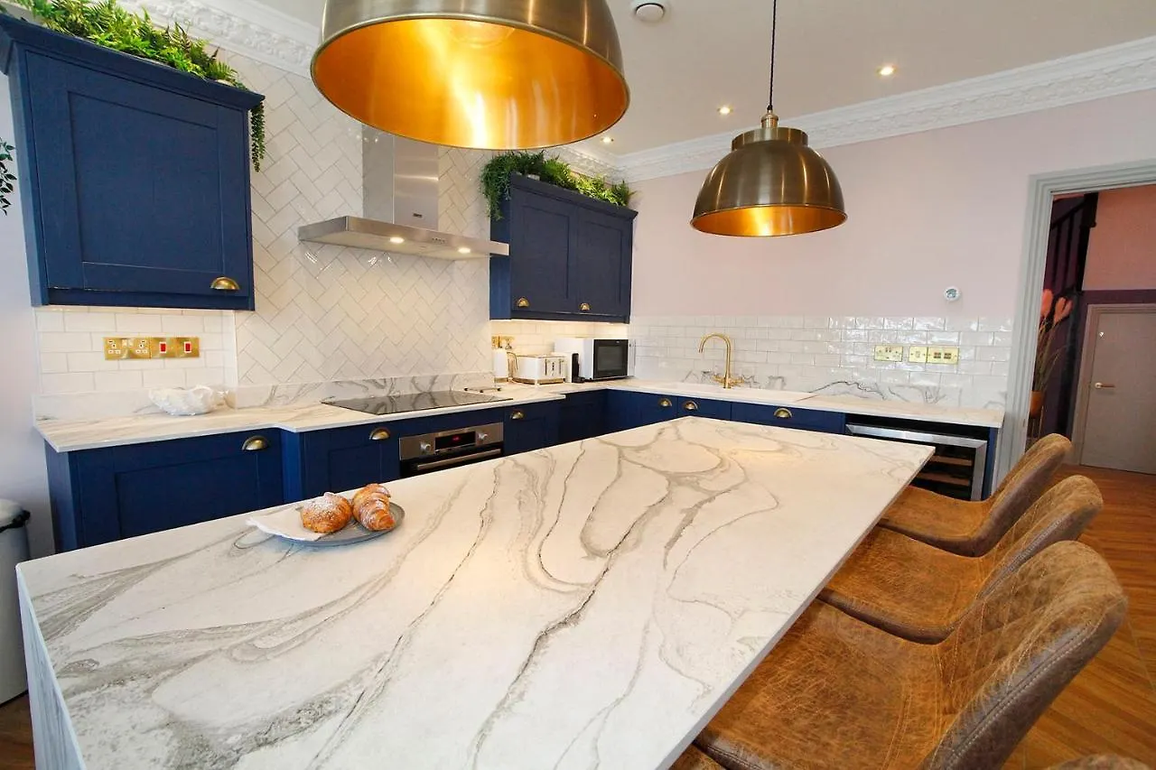 Holiday home Sea Watch Seafront Holiday House Villa The Mumbles