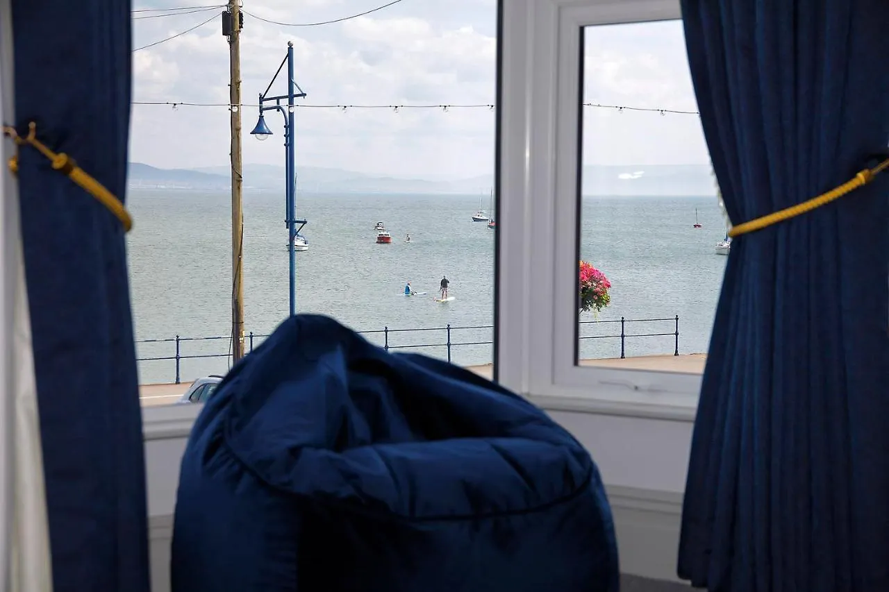 Holiday home Sea Watch Seafront Holiday House Villa The Mumbles United Kingdom